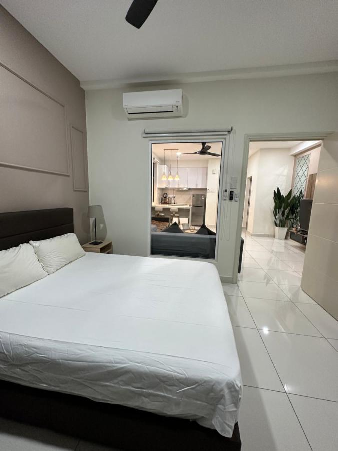 Arti Mont Kiara Aparthotel Kuala Lumpur Exteriör bild